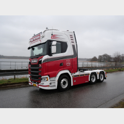 Scania 660S